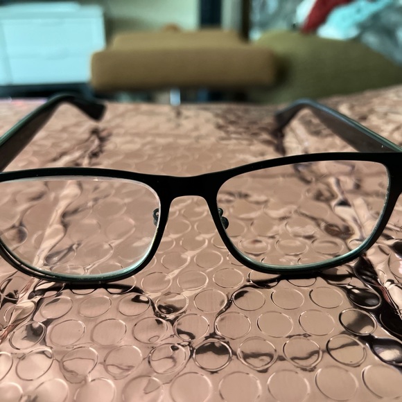 Gucci eyeglasses with case, dust cloth - Picture 6 of 17